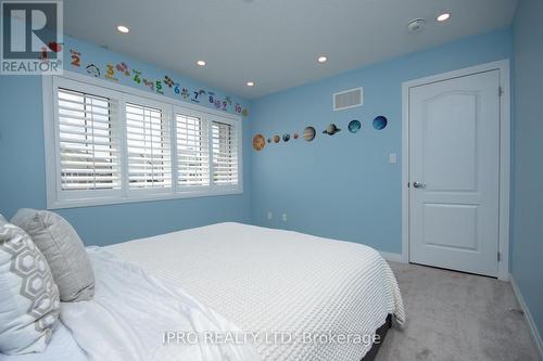 9 Porter Dr, Orangeville, ON - Indoor Photo Showing Bedroom
