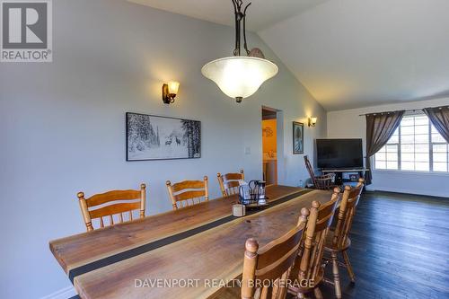 9643 3 Road N, Minto, ON - Indoor Photo Showing Dining Room