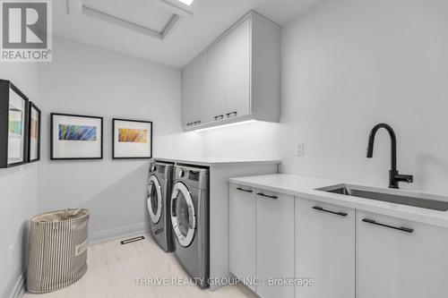 1634 Upper West Avenue, London, ON - Indoor Photo Showing Laundry Room