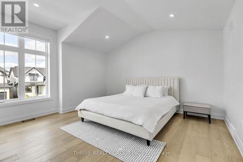 1634 Upper West Avenue, London, ON - Indoor Photo Showing Bedroom
