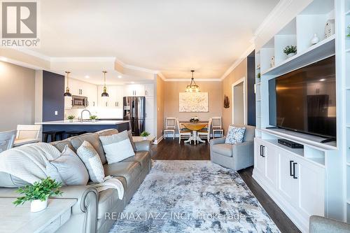 219 - 145 Third Street, Cobourg, ON - Indoor Photo Showing Living Room