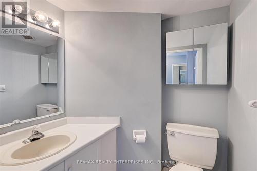 2312 - 1333 Bloor Street, Mississauga, ON - Indoor Photo Showing Bathroom
