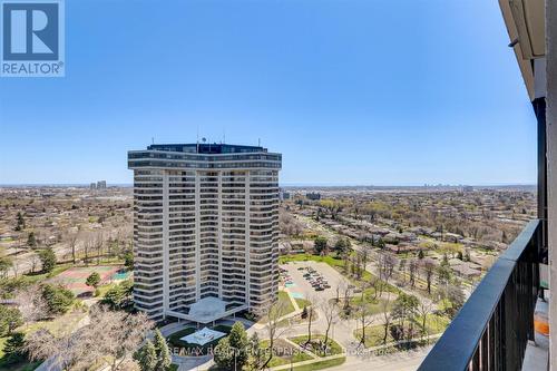 #2312 -1333 Bloor St, Mississauga, ON - Outdoor With View