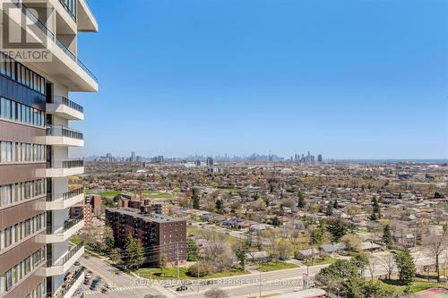 2312 - 1333 Bloor Street, Mississauga, ON - Outdoor With View