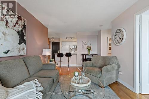 1405 - 235 Sherway Gardens Road, Toronto, ON - Indoor Photo Showing Living Room