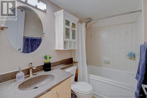 #1208 -33 Elm Dr W, Mississauga, ON - Indoor Photo Showing Bathroom