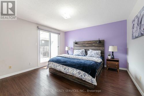#84 -60 Hanson Rd, Mississauga, ON - Indoor Photo Showing Bedroom