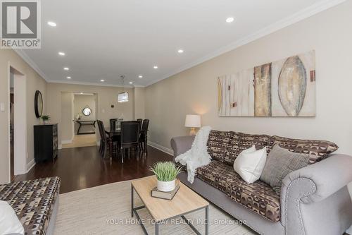 9 Mckinnon Avenue, Halton Hills, ON - Indoor Photo Showing Living Room