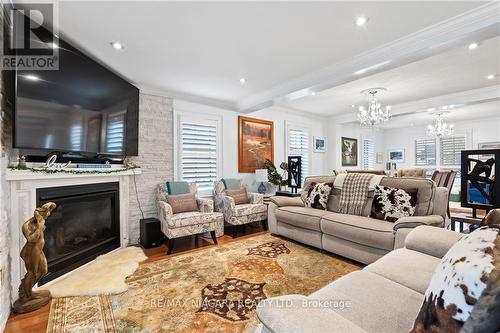 614 Clare Ave, Welland, ON - Indoor Photo Showing Living Room With Fireplace