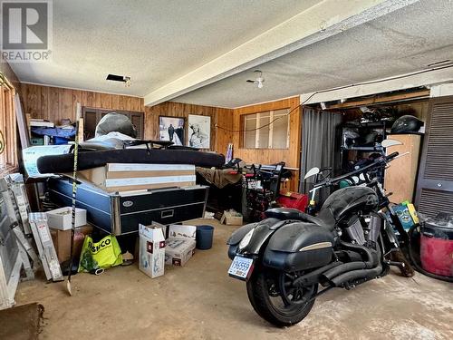 5881 Little Fort 24 Highway, 100 Mile House, BC - Indoor Photo Showing Garage