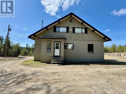5881 Little Fort 24 Highway, 100 Mile House, BC - Outdoor