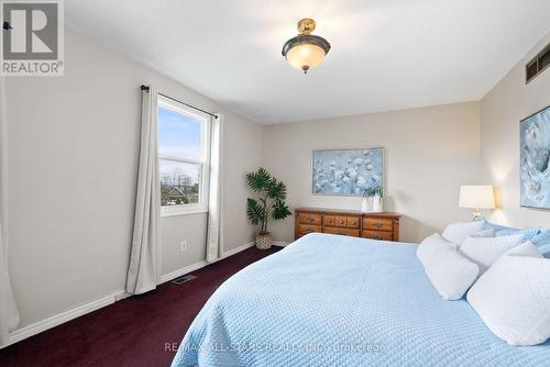 53 Williams Point Rd, Scugog, ON - Indoor Photo Showing Bedroom