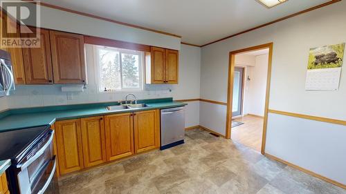 11412 92 Street, Fort St. John, BC - Indoor Photo Showing Kitchen With Double Sink