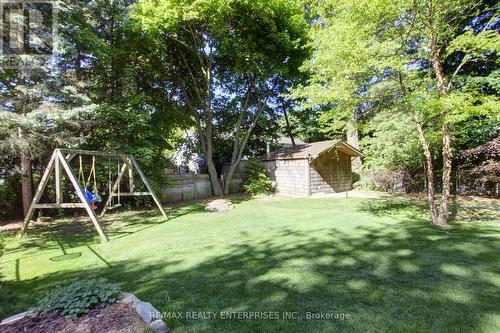 164 Castle Crescent, Oakville, ON - Outdoor With Backyard