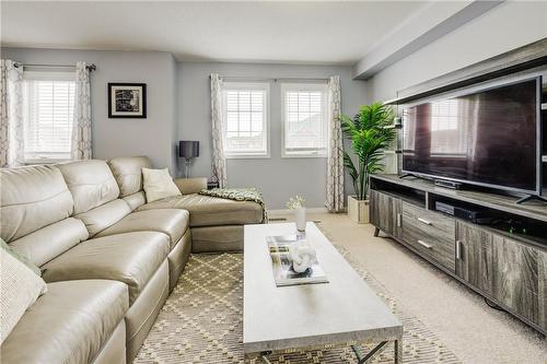 54 Mcknight Avenue, Waterdown, ON - Indoor Photo Showing Living Room