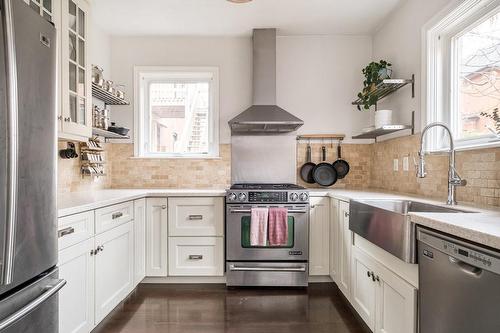 151 Robinson Street, Hamilton, ON - Indoor Photo Showing Kitchen With Upgraded Kitchen