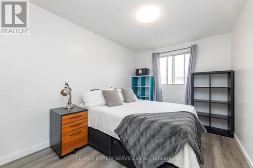 145 Baronwood Crt, Brampton, ON - Indoor Photo Showing Bedroom