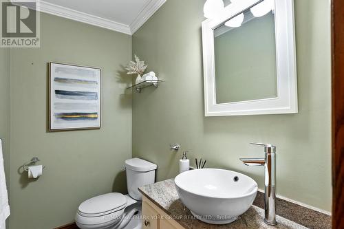 2 Pinewood Tr, Adjala-Tosorontio, ON - Indoor Photo Showing Bathroom