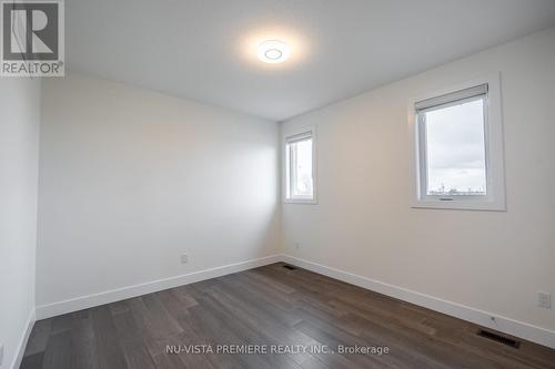308 Stathis Blvd, Sarnia, ON - Indoor Photo Showing Other Room