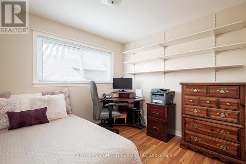 935 Philip St, Peterborough, ON - Indoor Photo Showing Bedroom