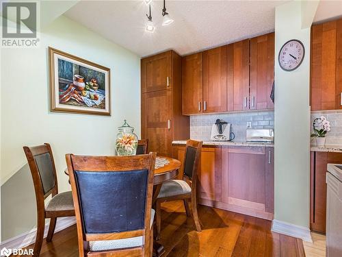 3100 Kirwin Avenue Unit# 2504, Mississauga, ON - Indoor Photo Showing Dining Room