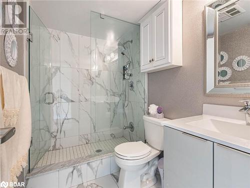 3100 Kirwin Avenue Unit# 2504, Mississauga, ON - Indoor Photo Showing Bathroom
