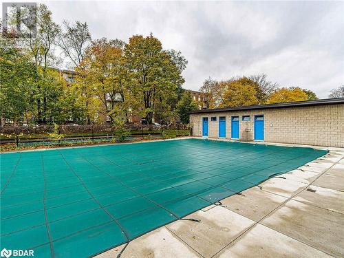 3100 Kirwin Avenue Unit# 2504, Mississauga, ON - Outdoor With In Ground Pool