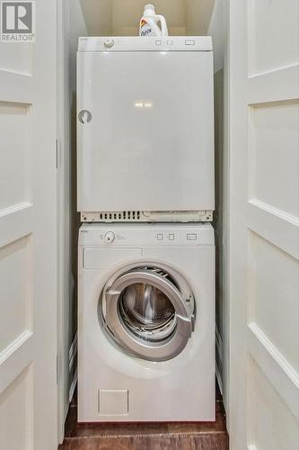 #545 -22 Leader Lane, Toronto, ON - Indoor Photo Showing Laundry Room