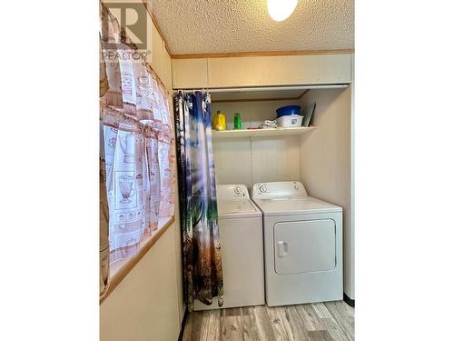 21 3128 Hooker Road, Williams Lake, BC - Indoor Photo Showing Laundry Room