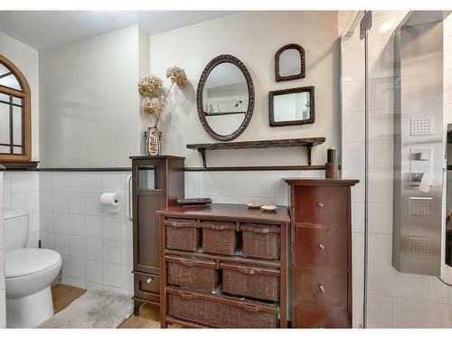 Bathroom - 172 Boul. Quinn, Longueuil (Le Vieux-Longueuil), QC - Indoor Photo Showing Bathroom