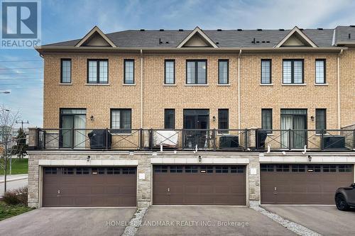 259 Bloomington Rd W, Richmond Hill, ON - Outdoor With Balcony