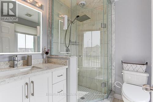 307 Dundas Way, Markham, ON - Indoor Photo Showing Bathroom