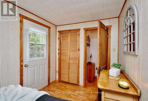 #8 -1054 Cove Rd, Muskoka Lakes, ON - Indoor Photo Showing Other Room