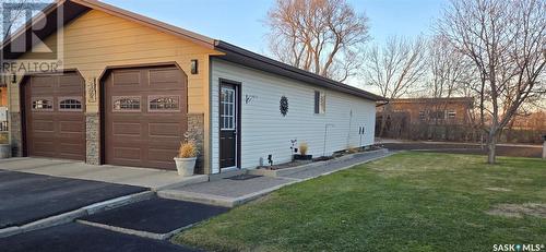 105 Government Road, Stoughton, SK - Outdoor