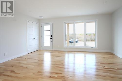 Living Room - 5037 Prunner Road, Williamsburg, ON - Indoor Photo Showing Other Room