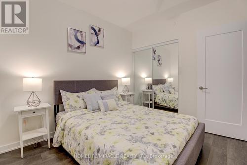 5307 - 28 Freeland Street, Toronto, ON - Indoor Photo Showing Bedroom
