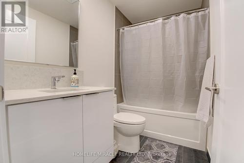 5307 - 28 Freeland Street, Toronto, ON - Indoor Photo Showing Bathroom