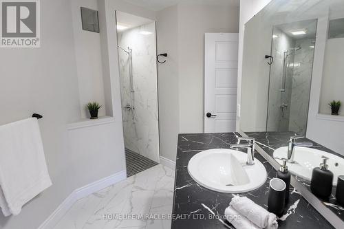 23 Tindall Crescent, East Luther Grand Valley, ON - Indoor Photo Showing Bathroom