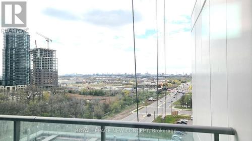 #901 -7890 Jane St, Vaughan, ON - Outdoor With View