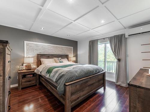 Master bedroom - 59 Rue Hemmings, Saint-Jean-Sur-Richelieu, QC - Indoor Photo Showing Bedroom