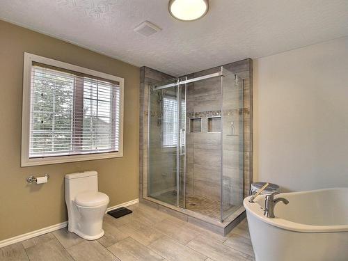 Bathroom - 551 3E Avenue, Barraute, QC - Indoor Photo Showing Bathroom