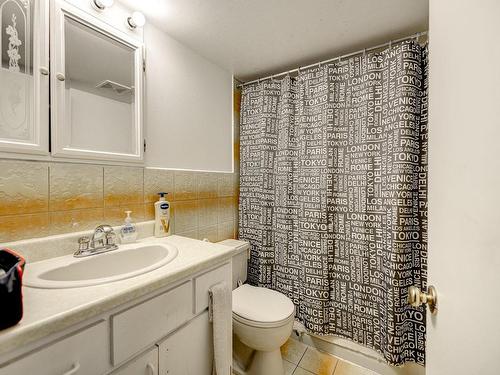 Bathroom - 6475  - 6477 Av. Alexis-Contant, Montréal (Mercier/Hochelaga-Maisonneuve), QC - Indoor Photo Showing Bathroom