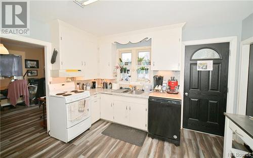 212 St Andrews Drive, Fredericton, NB - Indoor Photo Showing Kitchen With Double Sink