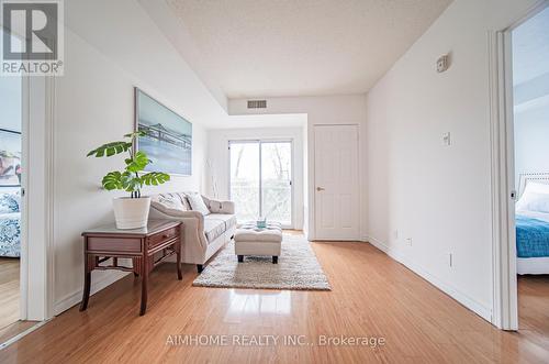 321 - 2351 Kennedy Road, Toronto, ON - Indoor Photo Showing Other Room