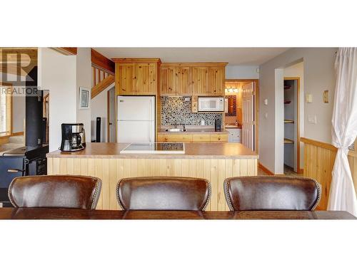 6613 Millar Road, Horsefly, BC - Indoor Photo Showing Kitchen