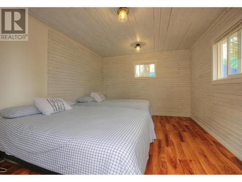 6613 Millar Road, Horsefly, BC - Indoor Photo Showing Bedroom