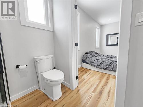 3 Pierce St N, Oliphant, ON - Indoor Photo Showing Bathroom