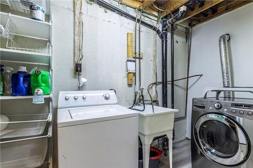 2197 Mountain Grove Avenue, Burlington, ON - Indoor Photo Showing Laundry Room