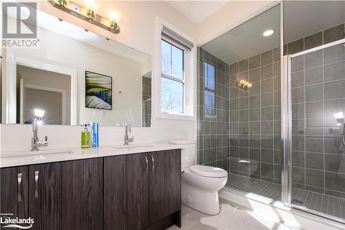 Primary Bathroom - 1020 Ridgeline Drive, Lake Of Bays (Twp), ON - Indoor Photo Showing Bathroom
