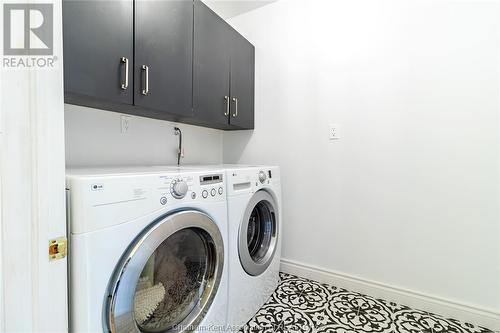 23356 Dew Drop Road, Thamesville, ON - Indoor Photo Showing Laundry Room